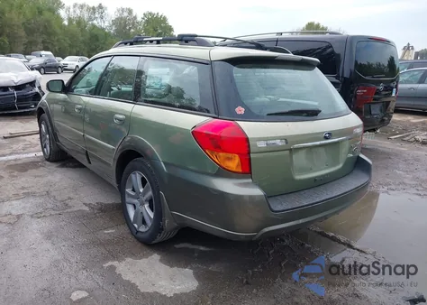 2005 Subaru Outback 3.0R L.l. Bean Edition из США, поврежденный, VIN 4S4BP86C454346083